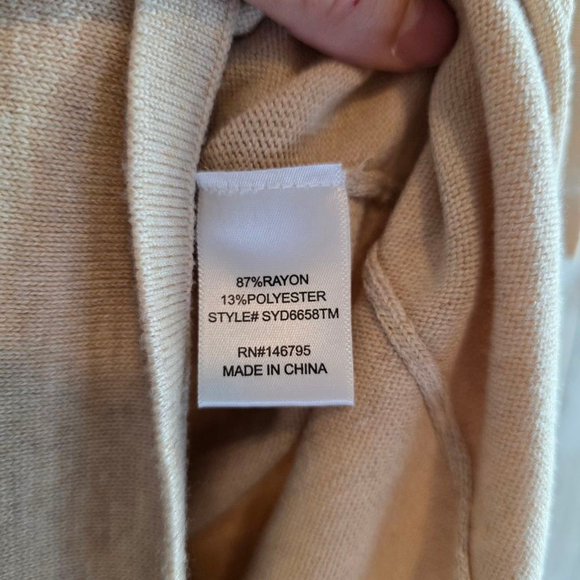 Dee Elly Set Size M Beige Bell Sleeve Knit Crop Top With Matching Skirt Rayon - Picture 12 of 12